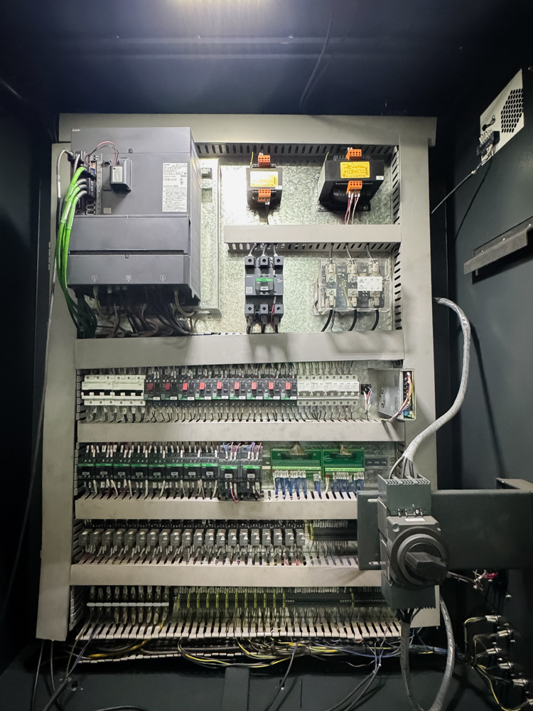 VG20 Köprü Tipi CNC Dik İşleme Merkezi