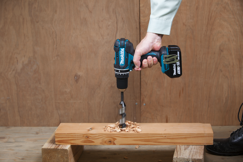 MAKITA DHP482Z DARBELİ MATKAP VİDALAMA